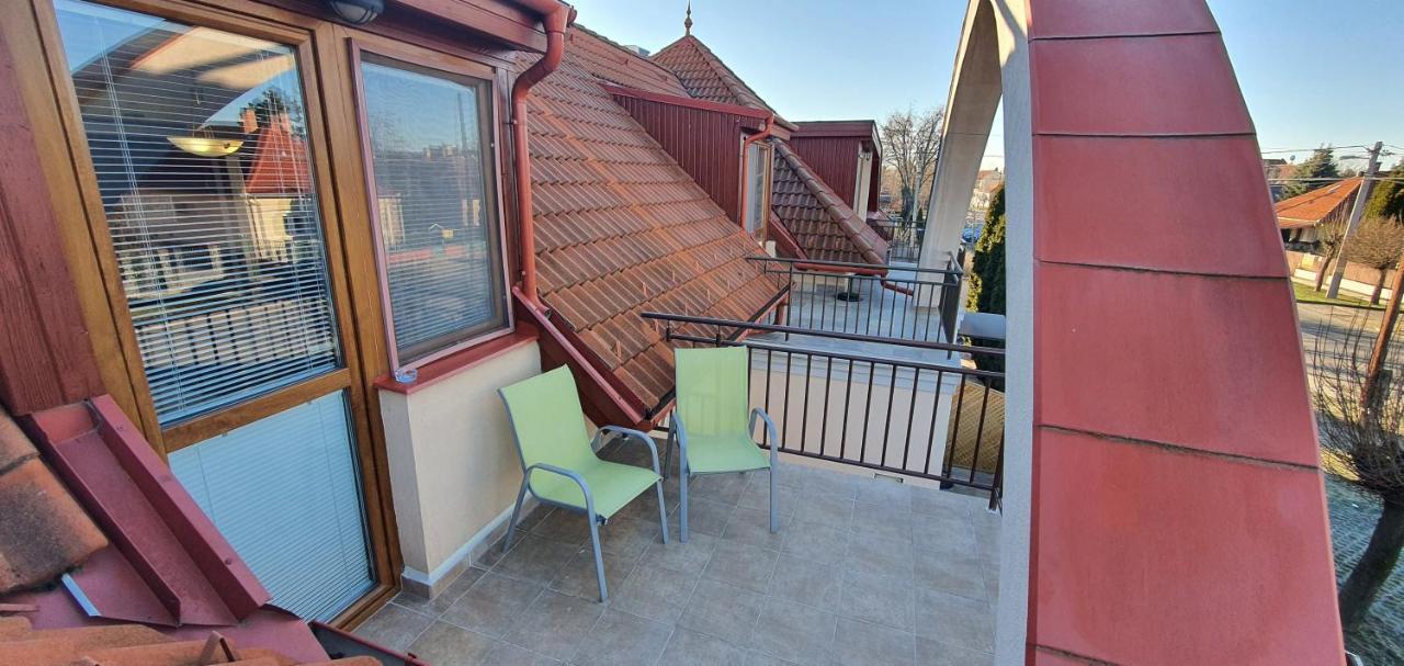 Aqua Oazis Apartman Hajdúszoboszló Exterior foto
